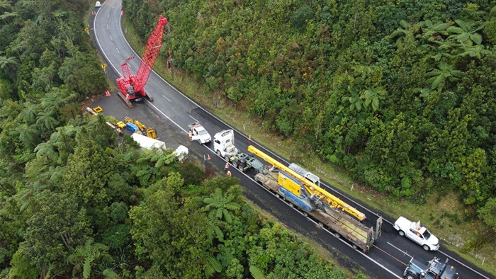 Piling rig arrival high res.JPG