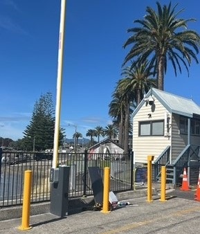 Whiti wharf 1.jpg